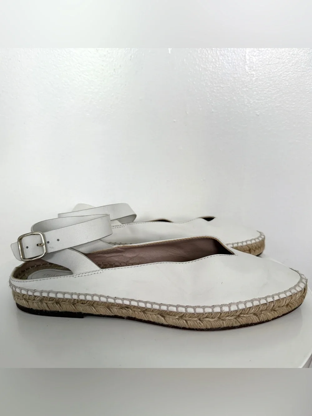 Stuart Weitzman Sz 10 W Toga white Leather Ankle Wrap Espadrille